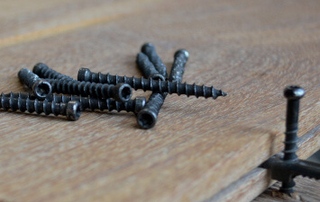 Patentierte verdeckte Befestigung von sofortHOLZ