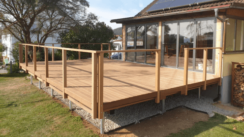 Terrasse mit Unterkonstruktion