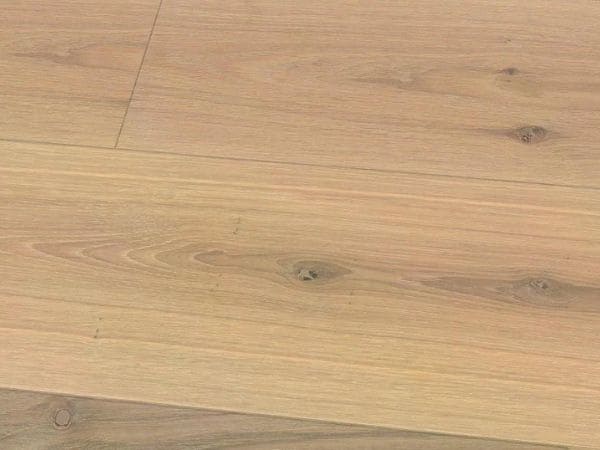 Artikel: Landhausdielen massiv Eiche Rustikal Profilmaß 15x150 mm 15% weiß geölt