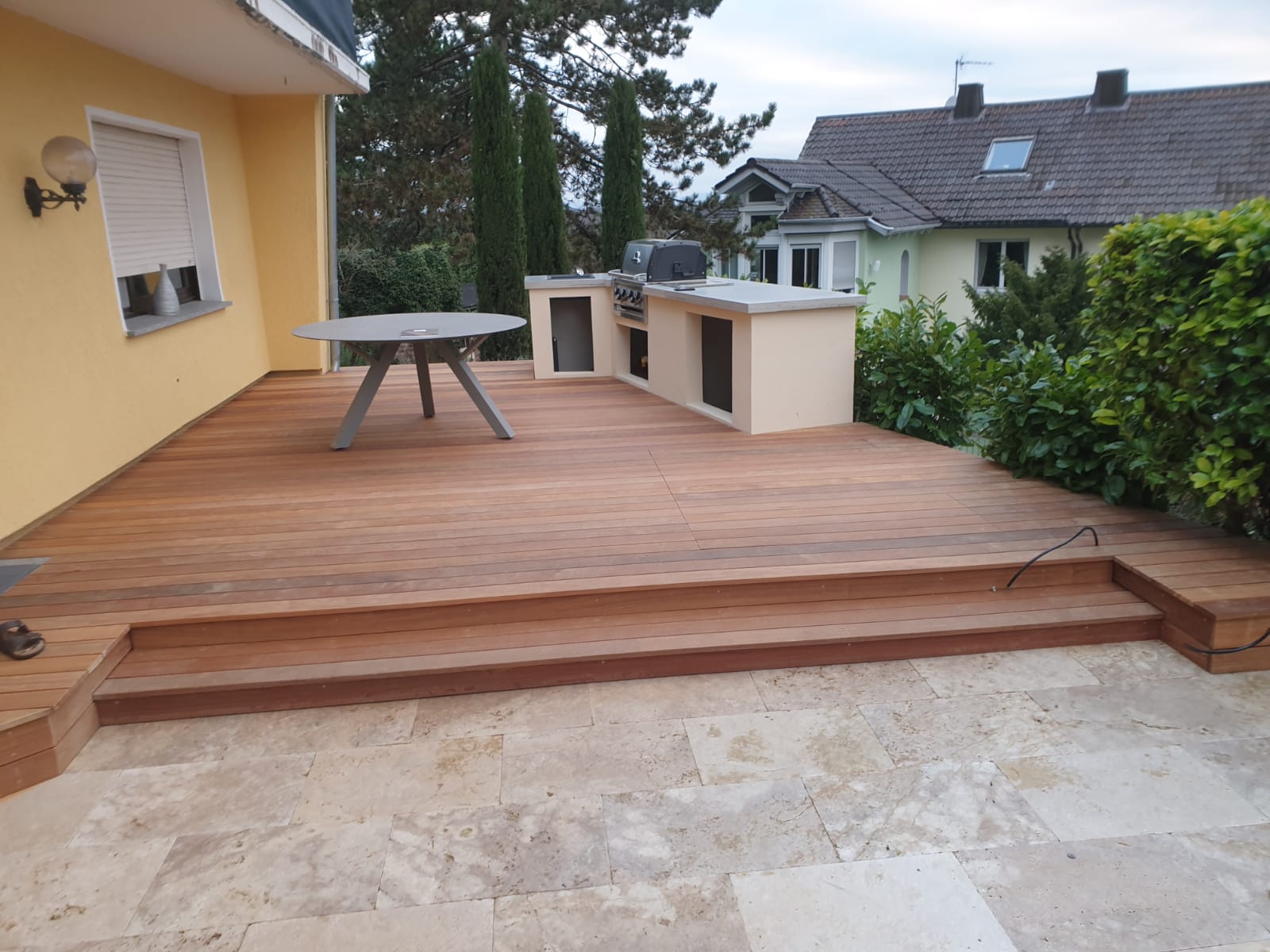 Cumaru Terrasse in Bruchsal