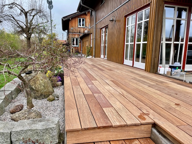 Cumaru Terrasse in Habach