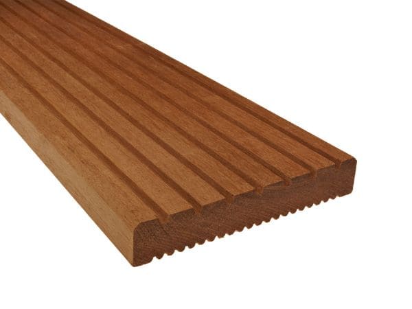 Artikel: Bangkirai KD Terrassendiele Profilmaß: 35x145 mm Kombiprofil A grob/fein