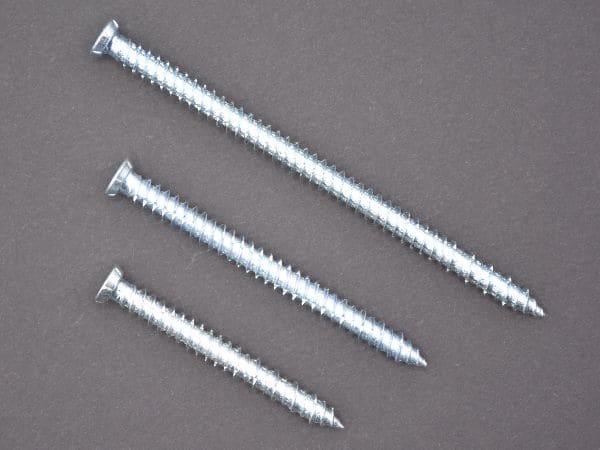 Artikel: Schraube zur Befestigung der Lochbleche 5x40 mm