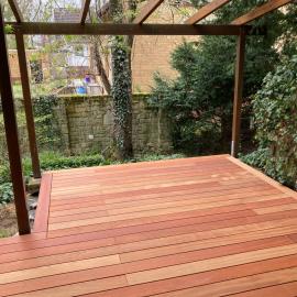 Jatoba Terrasse in Ilsede